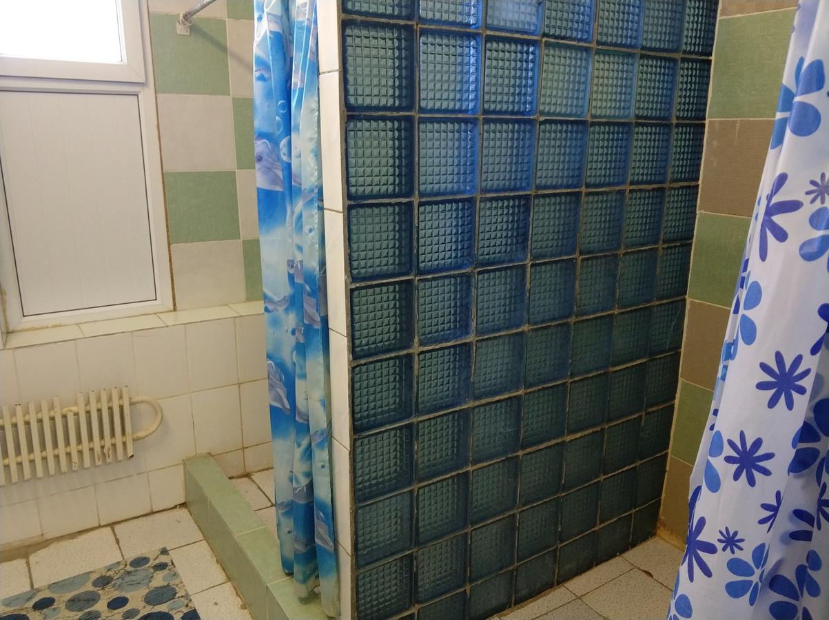 Элем-Т Hostel Aqtau Buitenkant foto