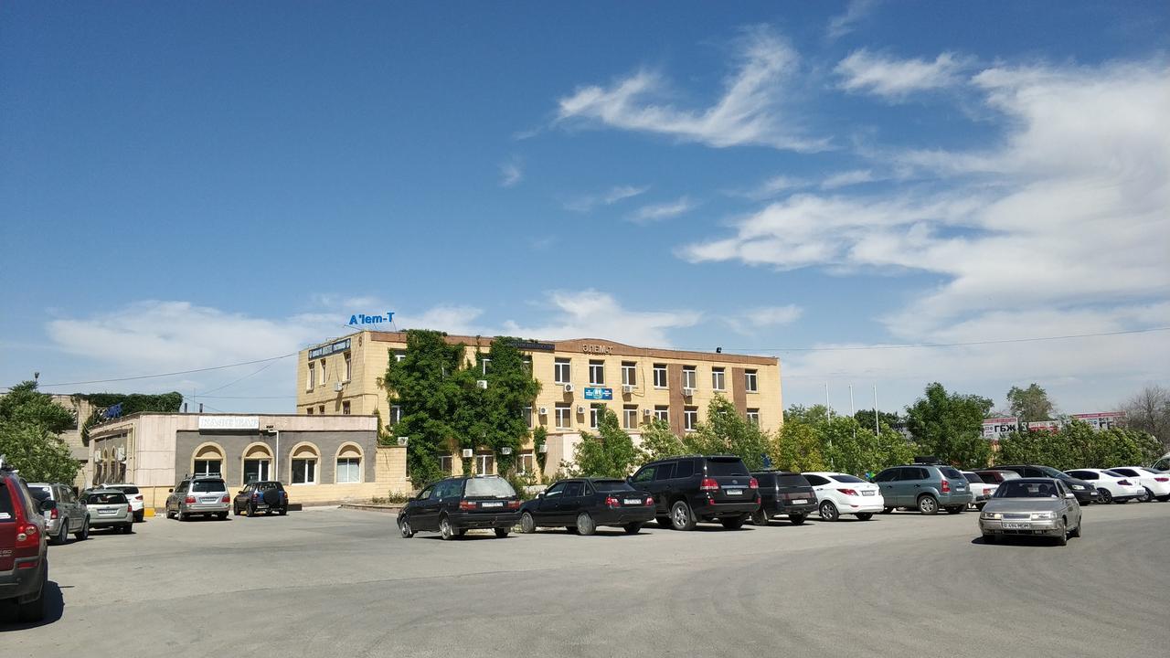 Элем-Т Hostel Aqtau Buitenkant foto