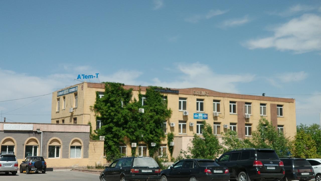 Элем-Т Hostel Aqtau Buitenkant foto